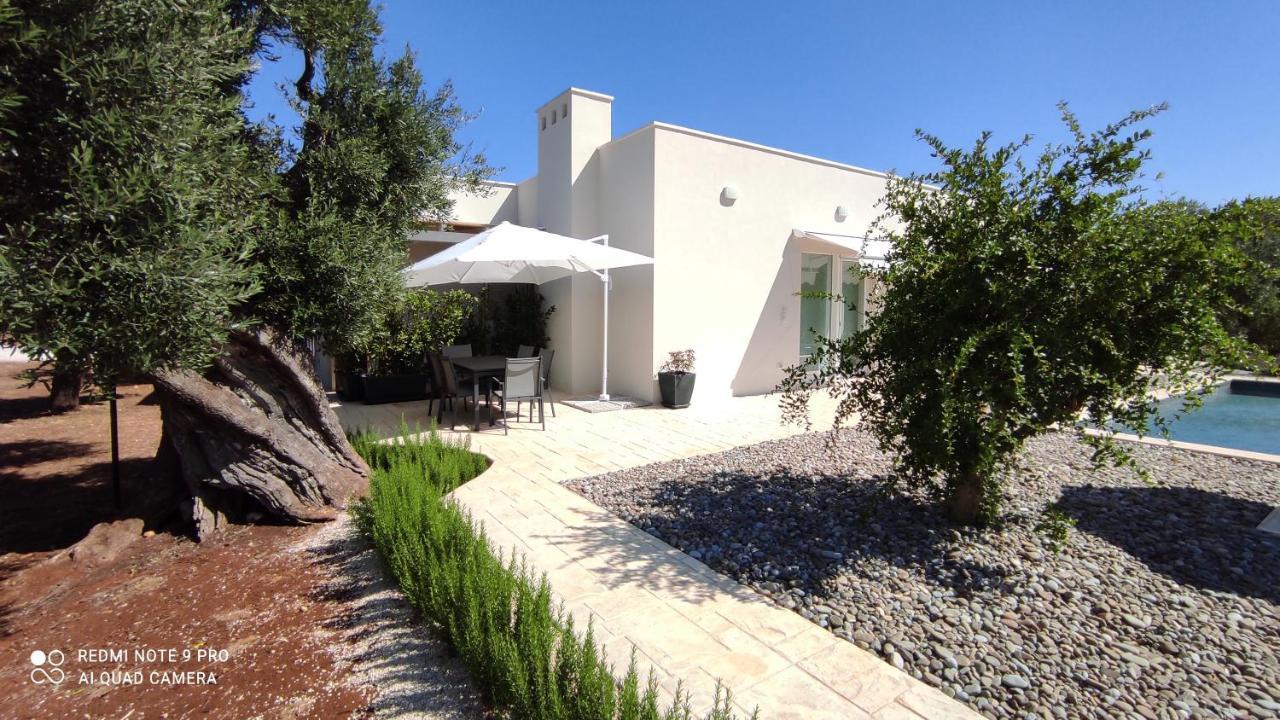 Contrada Specchia Rooms Carovigno Exterior photo