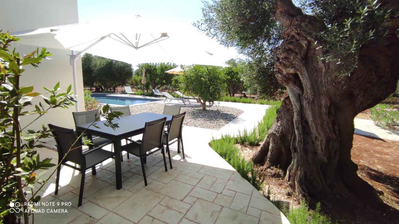 Contrada Specchia Rooms Carovigno Exterior photo